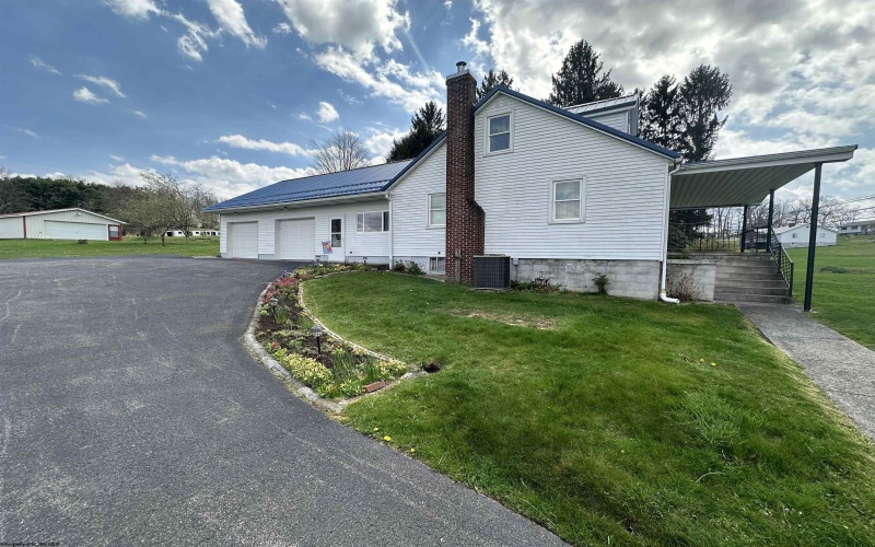 505 Mountainview Road, Morgantown, West Virginia 26508-3897, 3 Bedrooms Bedrooms, 7 Rooms Rooms,1 BathroomBathrooms,Single Family Detached,For Sale,Mountainview,10153923