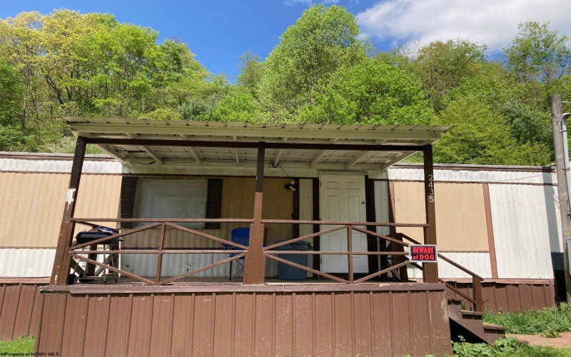 2435 Berlin Road, Weston, West Virginia 26452, 2 Bedrooms Bedrooms, 5 Rooms Rooms,2 BathroomsBathrooms,Single Family Detached,For Sale,Berlin,10154028