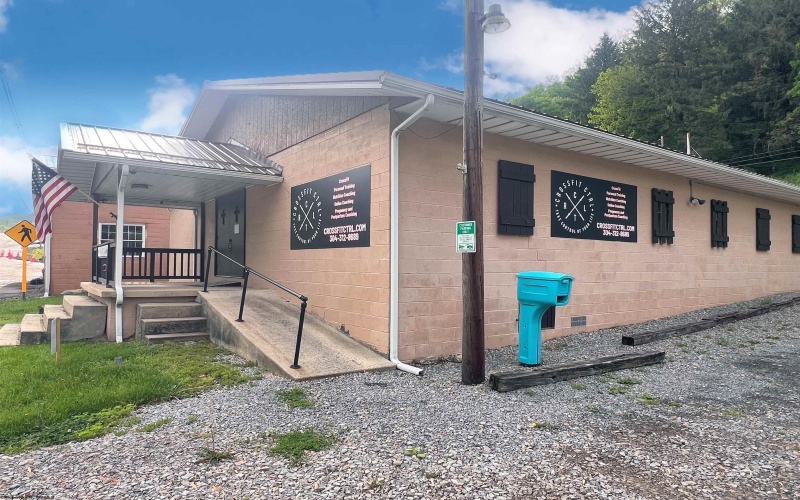 202 FRONT Street, Grafton, West Virginia 26354, ,Commercial/industrial,For Sale,FRONT,10154067