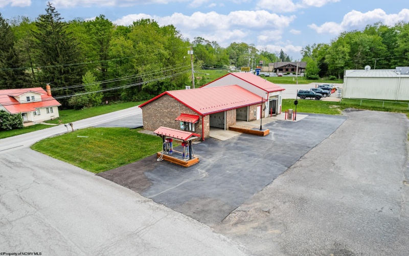 195 Robert Stone Way, Reedsville, West Virginia 26554, ,Commercial/industrial,For Sale,Robert Stone,10154168