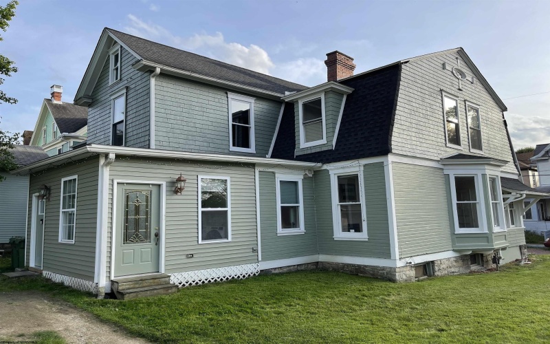 253 Morris Street, Morgantown, West Virginia 26501, 4 Bedrooms Bedrooms, 10 Rooms Rooms,3 BathroomsBathrooms,Single Family Detached,For Sale,Morris,10154186