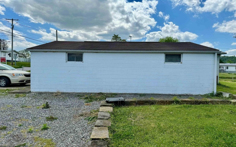 3621 & 3637 Old Mill Road, Weston, West Virginia 26452, 2 Bedrooms Bedrooms, 5 Rooms Rooms,1 BathroomBathrooms,Single Family Detached,For Sale,Old Mill,10154315