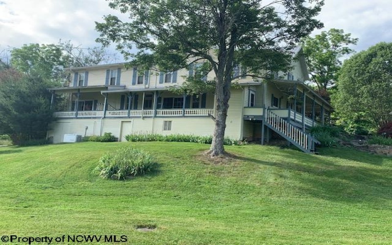 23434 Staunton Turnpike, Smithville, West Virginia 26178, 7 Bedrooms Bedrooms, 16 Rooms Rooms,2 BathroomsBathrooms,Single Family Detached,For Sale,Staunton,10154585