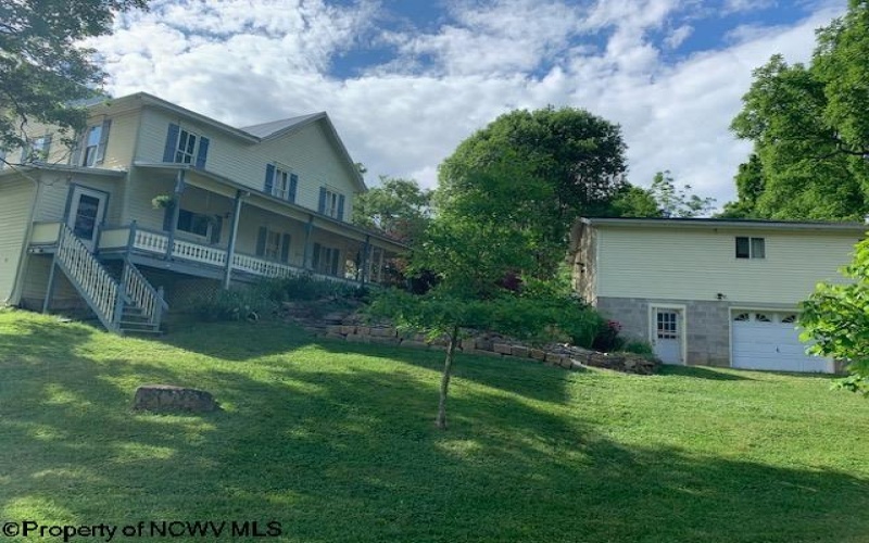 23434 Staunton Turnpike, Smithville, West Virginia 26178, 7 Bedrooms Bedrooms, 16 Rooms Rooms,2 BathroomsBathrooms,Single Family Detached,For Sale,Staunton,10154585