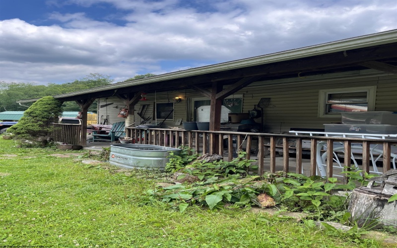 1185 Weaver Road, Belington, West Virginia 26250, 3 Bedrooms Bedrooms, 8 Rooms Rooms,2 BathroomsBathrooms,Single Family Detached,For Sale,Weaver,10154864