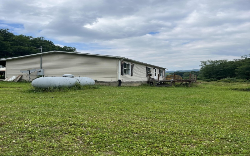 1185 Weaver Road, Belington, West Virginia 26250, 3 Bedrooms Bedrooms, 8 Rooms Rooms,2 BathroomsBathrooms,Single Family Detached,For Sale,Weaver,10154864