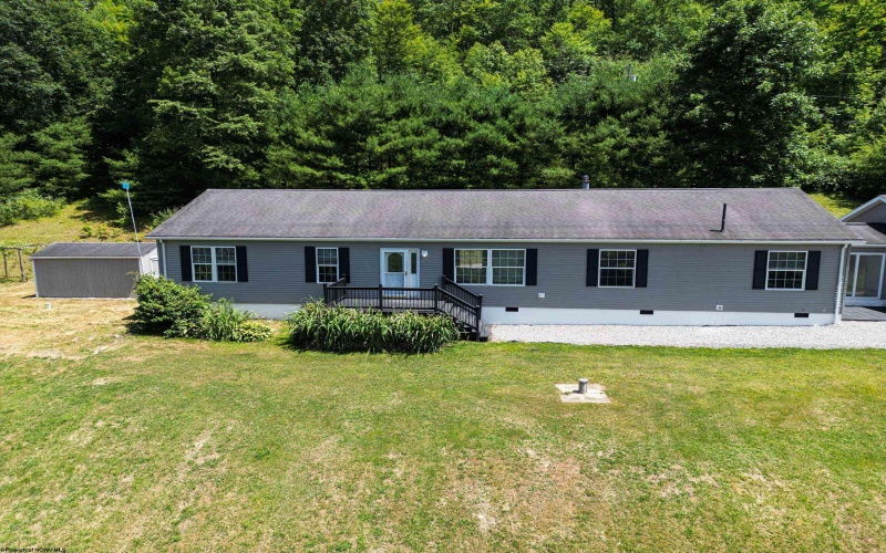 161 Rolling Drive, Montrose, West Virginia 26283, 3 Bedrooms Bedrooms, 9 Rooms Rooms,2 BathroomsBathrooms,Single Family Detached,For Sale,Rolling,10155013