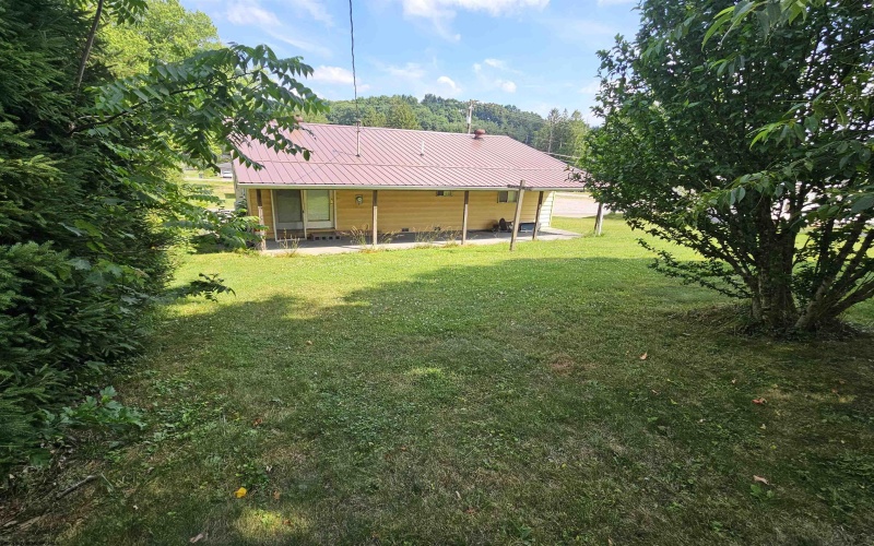 134 Vicksburg Road, Buckhannon, West Virginia 26201-2872, 2 Bedrooms Bedrooms, 7 Rooms Rooms,2 BathroomsBathrooms,Single Family Detached,For Sale,Vicksburg,10155028