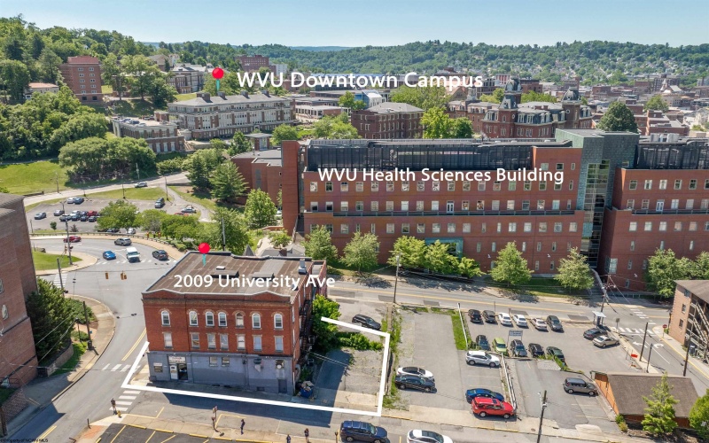 2009 University Avenue, Morgantown, West Virginia 26505, ,Multi-unit/income,For Sale,University,10155051