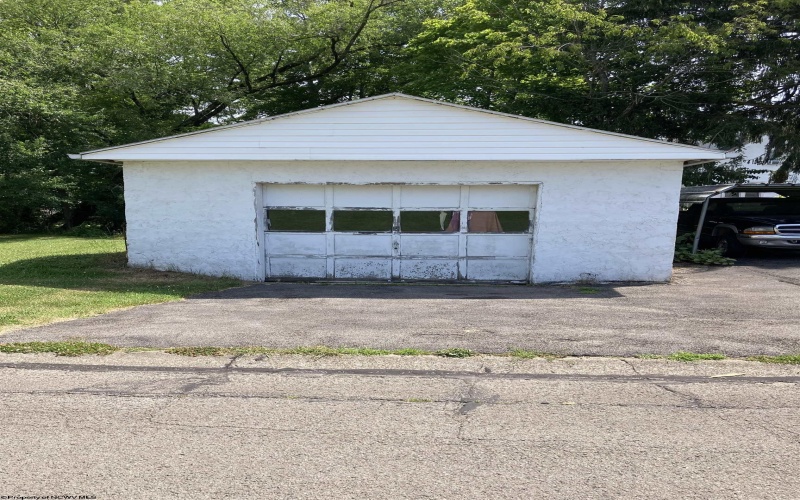 17 GREEN Street, Buckhannon, West Virginia 26201, 3 Bedrooms Bedrooms, 8 Rooms Rooms,1 BathroomBathrooms,Single Family Detached,For Sale,GREEN,10155048