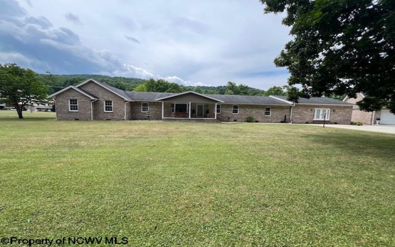 2406 Chenoweth Creek Road, Elkins, West Virginia 26241, 4 Bedrooms Bedrooms, 11 Rooms Rooms,2 BathroomsBathrooms,Single Family Detached,For Sale,Chenoweth Creek,10155229