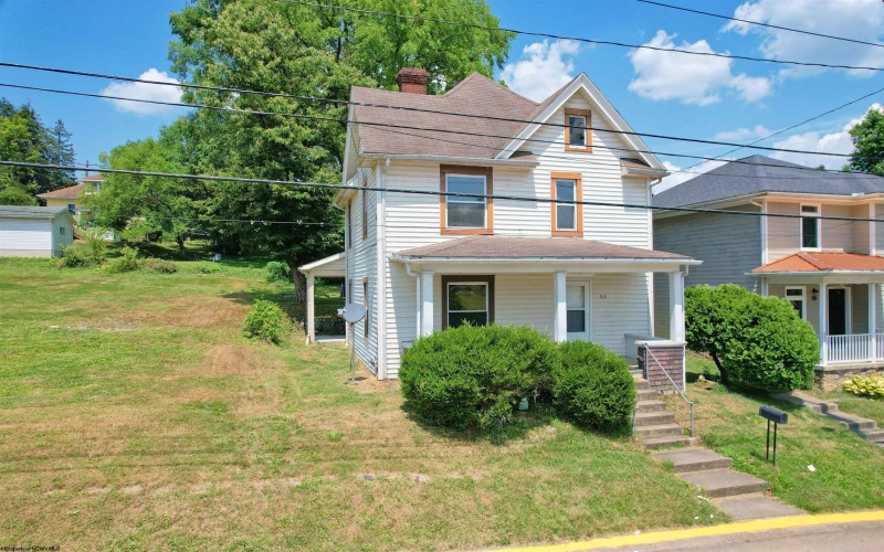 513 Grove Street, Morgantown, West Virginia 26505, 3 Bedrooms Bedrooms, 6 Rooms Rooms,1 BathroomBathrooms,Single Family Detached,For Sale,Grove,10155315