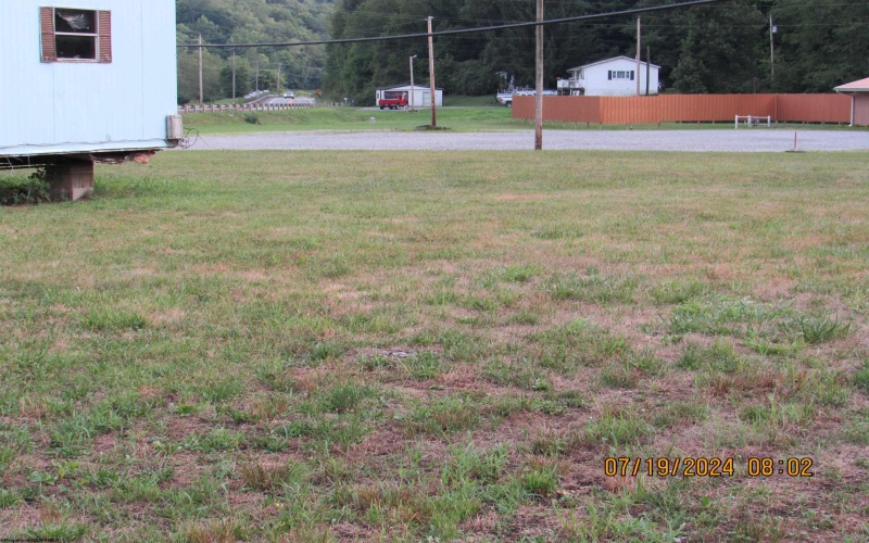 2729 CLARKSBURG Road, Buckhannon, West Virginia 26201, ,Lots/land,For Sale,CLARKSBURG,10155418