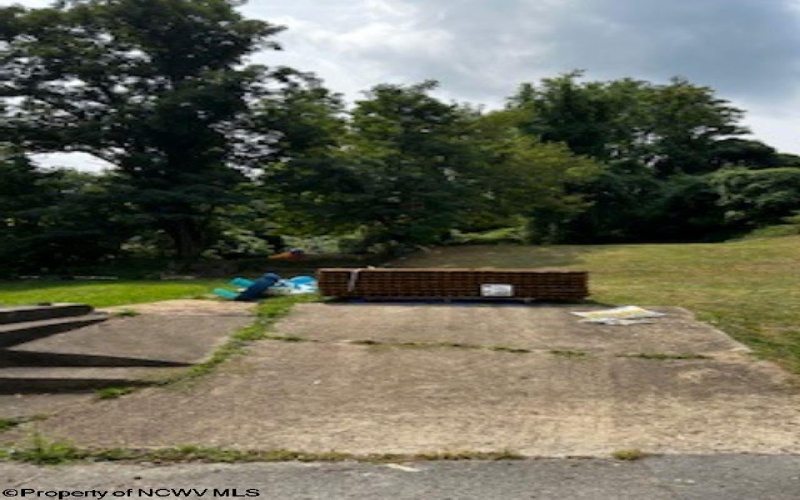 179 Elliot Street, Clarksburg, West Virginia 26301, ,Lots/land,For Sale,Elliot,10155480