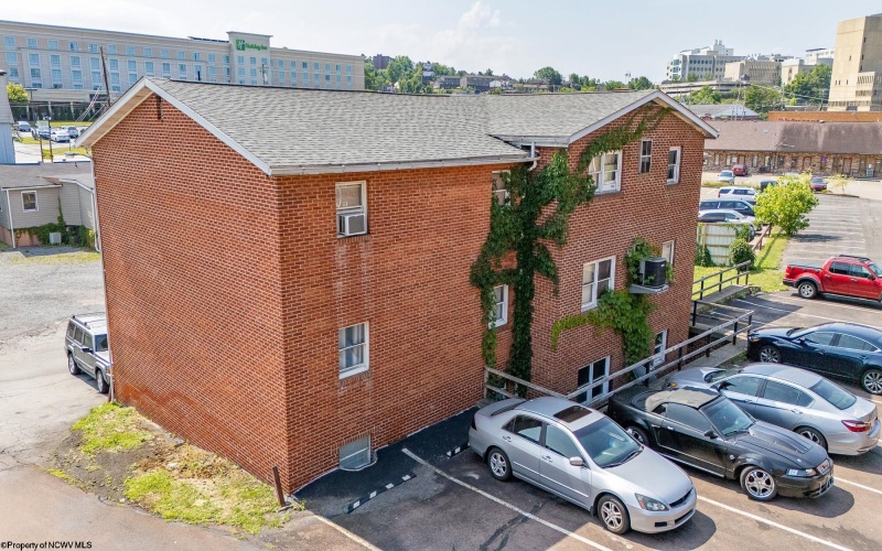 1213 -1215 Pineview Drive, Morgantown, West Virginia 26505, ,Multi-unit/income,For Sale,Pineview,10155571