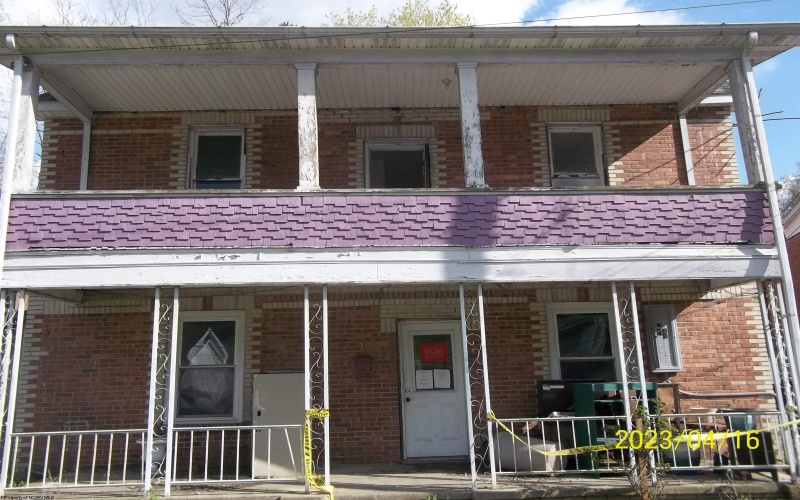 510 PENNSYLVANIA Avenue, Fairmont, West Virginia 26554, ,Multi-unit/income,For Sale,PENNSYLVANIA,10146075