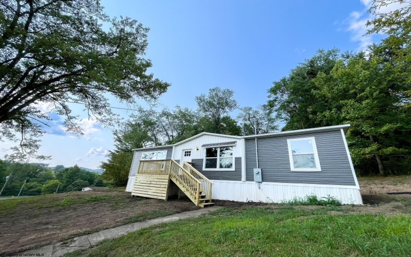 7033 Custer Street, Clarksburg, West Virginia 26301, 3 Bedrooms Bedrooms, 8 Rooms Rooms,2 BathroomsBathrooms,Single Family Detached,For Sale,Custer,10155617