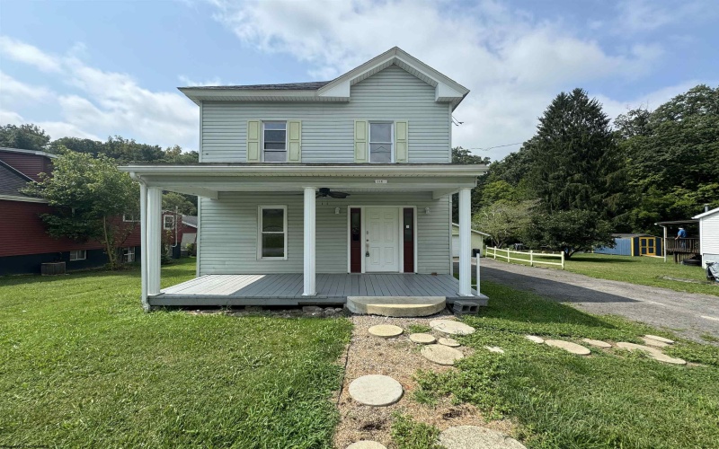 119 Geneva Street, Bridgeport, West Virginia 26330, 2 Bedrooms Bedrooms, 8 Rooms Rooms,1 BathroomBathrooms,Single Family Detached,For Sale,Geneva,10155605