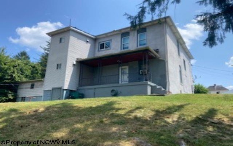 1203 25th Street, Clarksburg, West Virginia 26301, ,Multi-unit/income,For Sale,25th,10155619