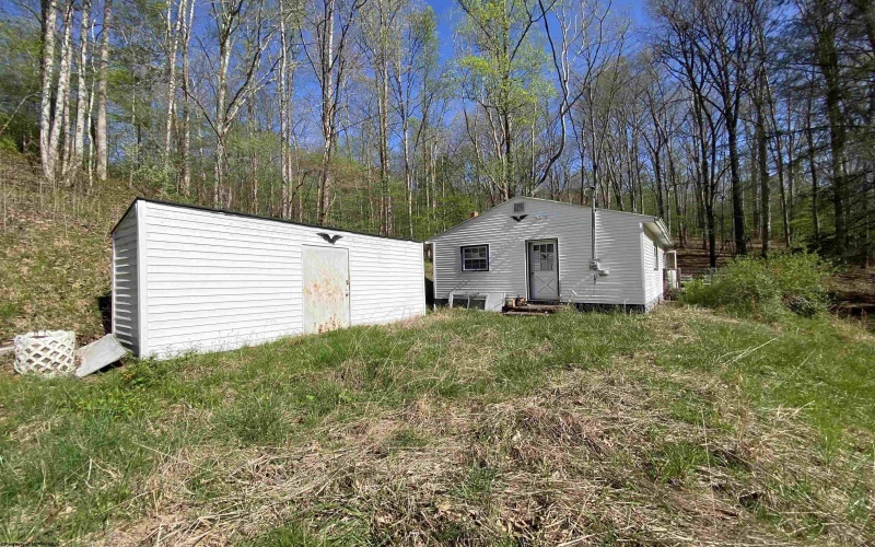 10372 Elk River Road, Frametown, West Virginia 26623, 2 Bedrooms Bedrooms, 4 Rooms Rooms,1 BathroomBathrooms,Single Family Detached,For Sale,Elk River,10155623