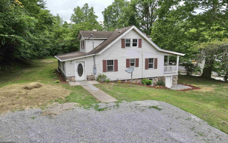 250 Airport Road, Sutton, West Virginia 26601, 4 Bedrooms Bedrooms, 7 Rooms Rooms,1 BathroomBathrooms,Single Family Detached,For Sale,Airport,10155781