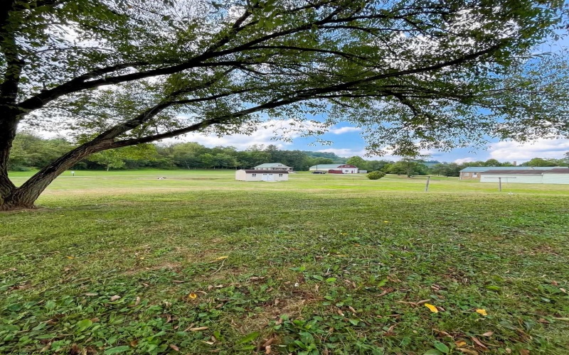 2577 Hood Avenue, Shinnston, West Virginia 26431, 3 Bedrooms Bedrooms, 6 Rooms Rooms,1 BathroomBathrooms,Single Family Detached,For Sale,Hood,10155825