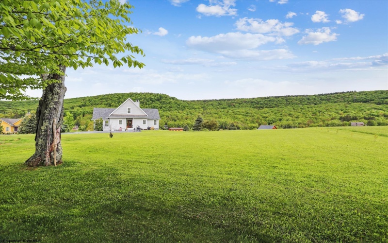 49 View Ridge Drive, Davis, West Virginia 26260, 4 Bedrooms Bedrooms, 10 Rooms Rooms,3 BathroomsBathrooms,Single Family Detached,For Sale,View Ridge,10154379