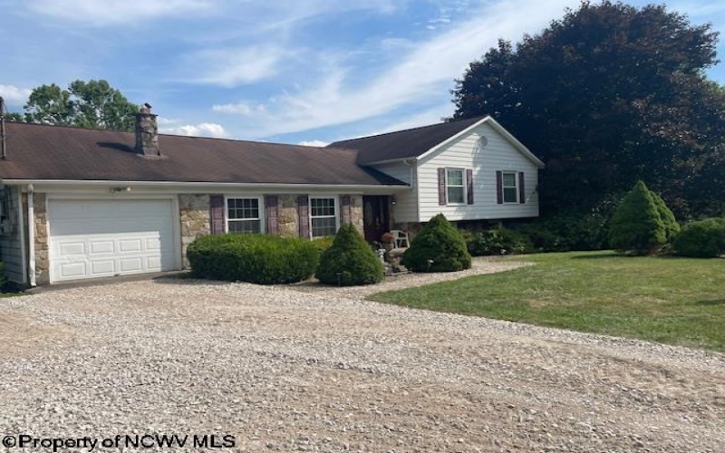 9517 Seneca Trail, Mill Creek, West Virginia 26280, 4 Bedrooms Bedrooms, 8 Rooms Rooms,2 BathroomsBathrooms,Single Family Detached,For Sale,Seneca,10155964