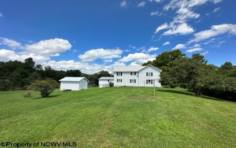 104 Catalba Way, Elkins, West Virginia 26241, 3 Bedrooms Bedrooms, 8 Rooms Rooms,2 BathroomsBathrooms,Single Family Detached,For Sale,Catalba,10150548