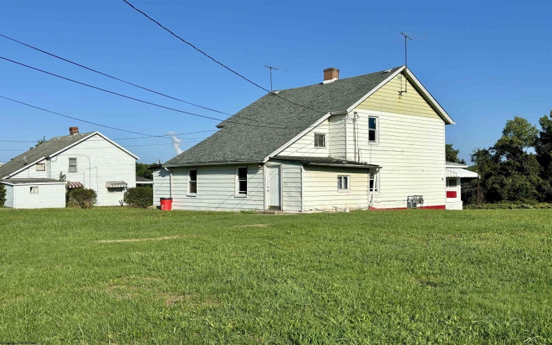 48-50 Long Street, McClellandtown, Pennsylvania 15458, ,Multi-unit/income,For Sale,Long,10155992