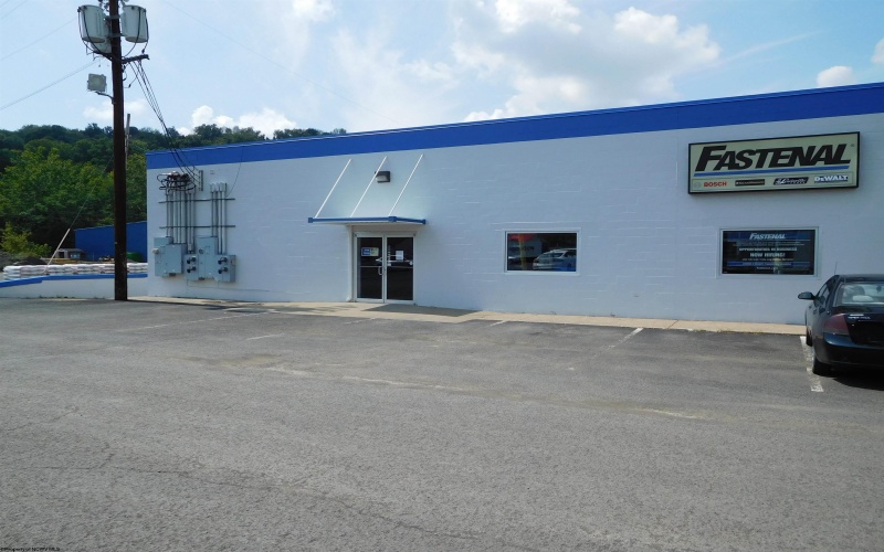 1433 Earl L Core Road, Morgantown, West Virginia 26505, ,Commercial/industrial,For Lease,Earl L Core,10156156