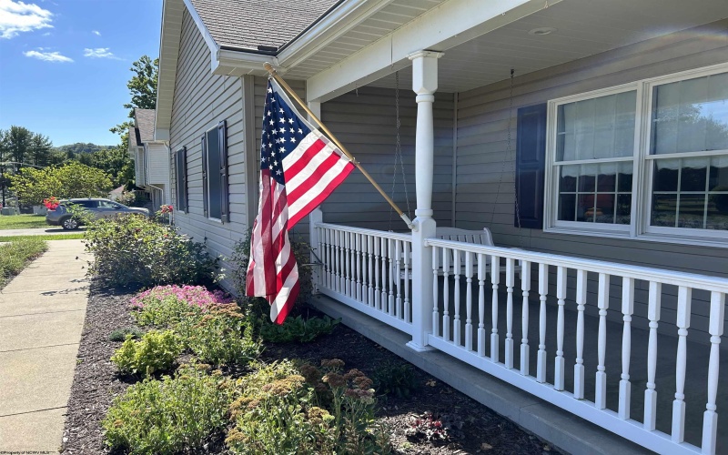 27 Lawrence Street, Morgantown, West Virginia 26508, 4 Bedrooms Bedrooms, 9 Rooms Rooms,2 BathroomsBathrooms,Single Family Detached,For Sale,Lawrence,10156158