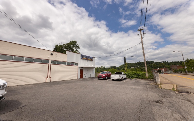 120 6th Street, Clarksburg, West Virginia 26301, ,Commercial/industrial,For Sale,6th,10156165