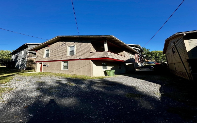 313 Ford Street, Morgantown, West Virginia 26501, 3 Bedrooms Bedrooms, 7 Rooms Rooms,2 BathroomsBathrooms,Single Family Detached,For Sale,Ford,10156164