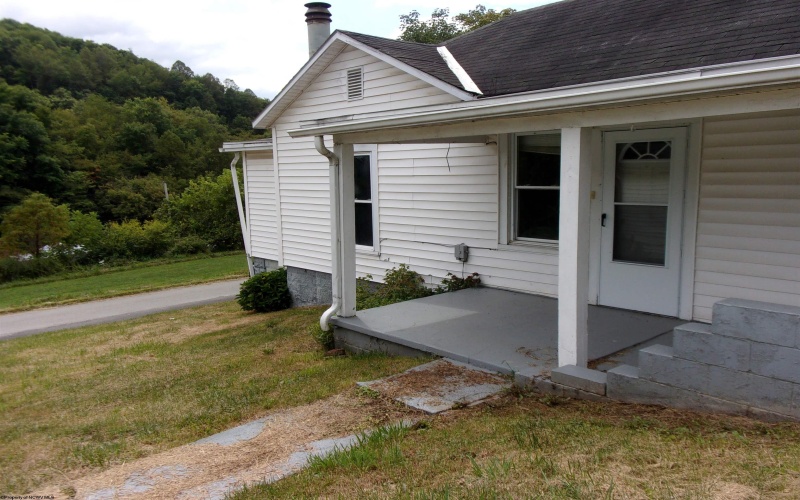 64 Caboose Lane, Salem, West Virginia 26426, 2 Bedrooms Bedrooms, 5 Rooms Rooms,1 BathroomBathrooms,Single Family Detached,For Sale,Caboose,10156181