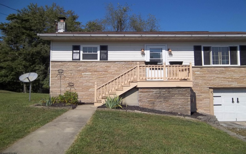 205 View Street, Kingwood, West Virginia 26537, 2 Bedrooms Bedrooms, 6 Rooms Rooms,1 BathroomBathrooms,Single Family Detached,For Sale,View,10156218