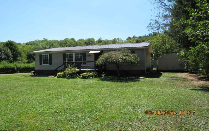 1026 TETER Road, Buckhannon, West Virginia 26201-4381, 3 Bedrooms Bedrooms, 8 Rooms Rooms,2 BathroomsBathrooms,Single Family Detached,For Sale,TETER,10156257