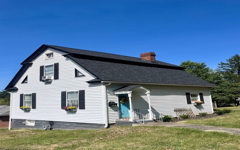 238 Foley Street, Bridgeport, West Virginia 26330, 2 Bedrooms Bedrooms, 6 Rooms Rooms,1 BathroomBathrooms,Single Family Detached,For Sale,Foley,10156291