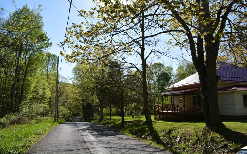 3443 Herring Road, Masontown, West Virginia 26542, 3 Bedrooms Bedrooms, 5 Rooms Rooms,1 BathroomBathrooms,Single Family Detached,For Sale,Herring,10156324