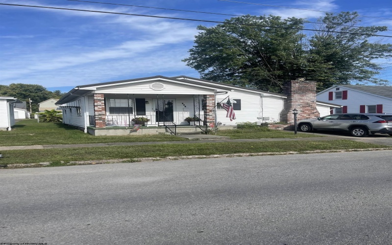 151 Camden Avenue, Buckhannon, West Virginia 26201, 4 Bedrooms Bedrooms, 7 Rooms Rooms,2 BathroomsBathrooms,Single Family Detached,For Sale,Camden,10156361