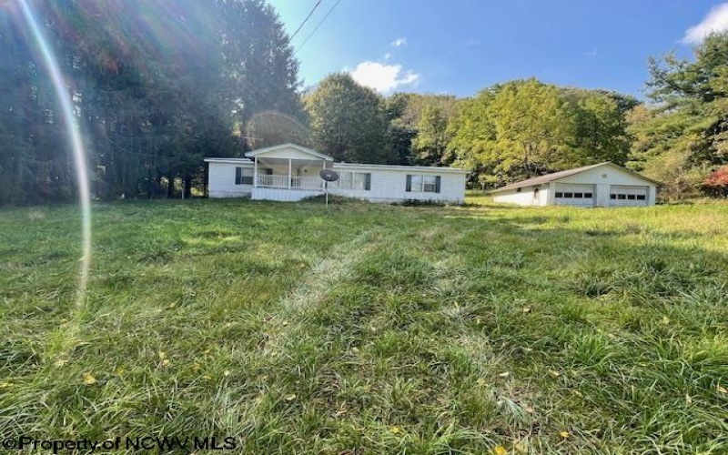 2309 Vista View Road, Kingwood, West Virginia 26537-8451, 3 Bedrooms Bedrooms, 7 Rooms Rooms,2 BathroomsBathrooms,Single Family Detached,For Sale,Vista View,10156373