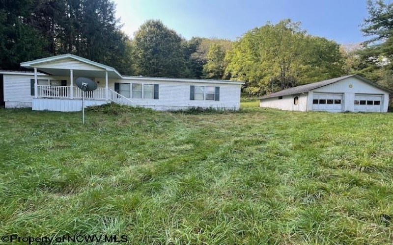 2309 Vista View Road, Kingwood, West Virginia 26537-8451, 3 Bedrooms Bedrooms, 7 Rooms Rooms,2 BathroomsBathrooms,Single Family Detached,For Sale,Vista View,10156373