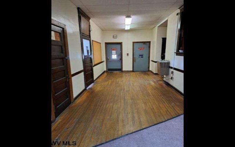 116 Pennsylvania Avenue, Nutter Fort, West Virginia 26301, ,Commercial/industrial,For Sale,Pennsylvania,10156389