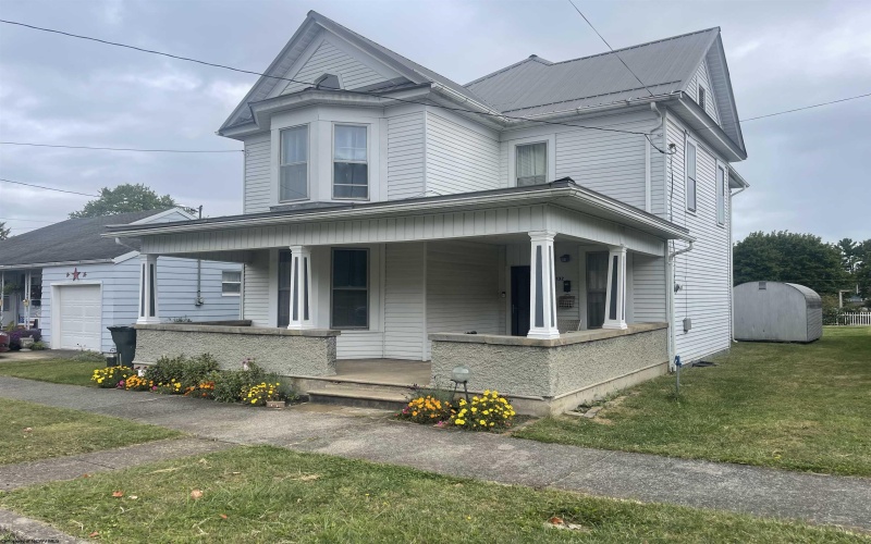 132 Barbour Street, Buckhannon, West Virginia 26201, 3 Bedrooms Bedrooms, 8 Rooms Rooms,2 BathroomsBathrooms,Single Family Detached,For Sale,Barbour,10156443