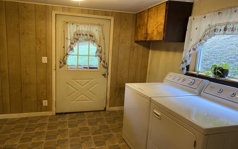 2126 Location Road, Parsons, West Virginia 26287, 4 Bedrooms Bedrooms, 7 Rooms Rooms,1 BathroomBathrooms,Single Family Detached,For Sale,Location,10156467