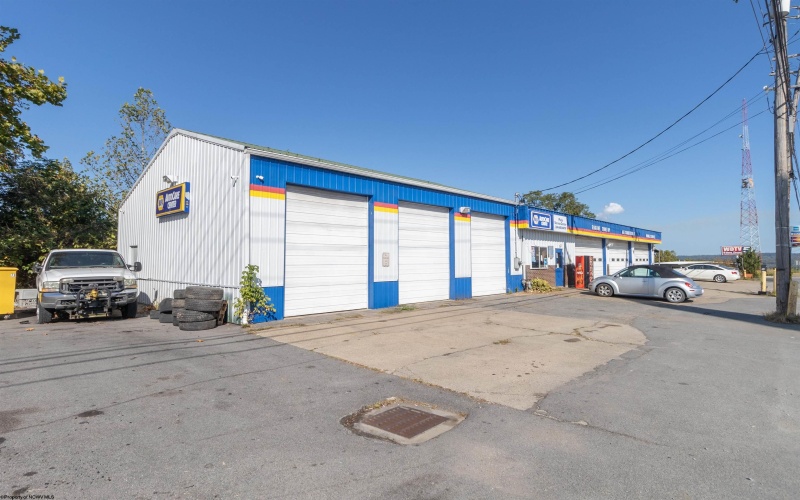 109 Lodgeville Road, Bridgeport, West Virginia 26330-1634, ,Commercial/industrial,For Sale,Lodgeville,10156503