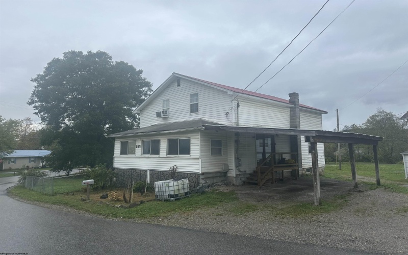 33 Charles Street, Elkins, West Virginia 26241, 4 Bedrooms Bedrooms, 7 Rooms Rooms,1 BathroomBathrooms,Single Family Detached,For Sale,Charles,10156596