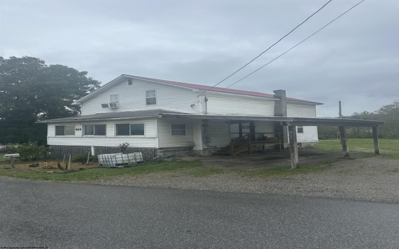 33 Charles Street, Elkins, West Virginia 26241, 4 Bedrooms Bedrooms, 7 Rooms Rooms,1 BathroomBathrooms,Single Family Detached,For Sale,Charles,10156596