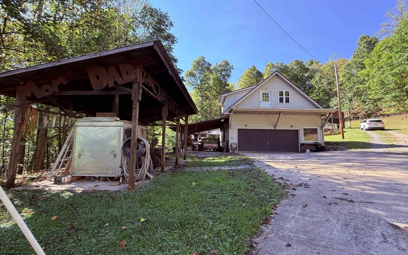 1503 HOVATTER Road, Thornton, West Virginia 26440, 2 Bedrooms Bedrooms, 7 Rooms Rooms,3 BathroomsBathrooms,Single Family Detached,For Sale,HOVATTER,10156634