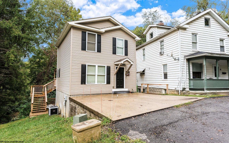 43 Trent Street, Morgantown, West Virginia 26505, 3 Bedrooms Bedrooms, 7 Rooms Rooms,2 BathroomsBathrooms,Single Family Detached,For Sale,Trent,10156639